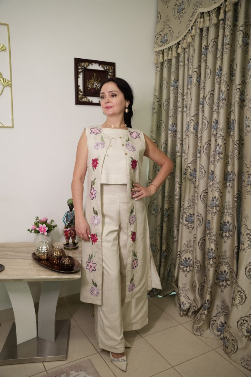 Linen Bloom Embroidered Cape