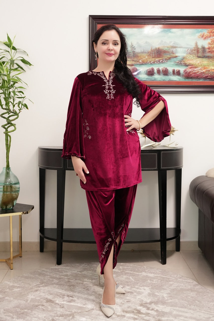 Statement velvet Tulip Pant Kurti set